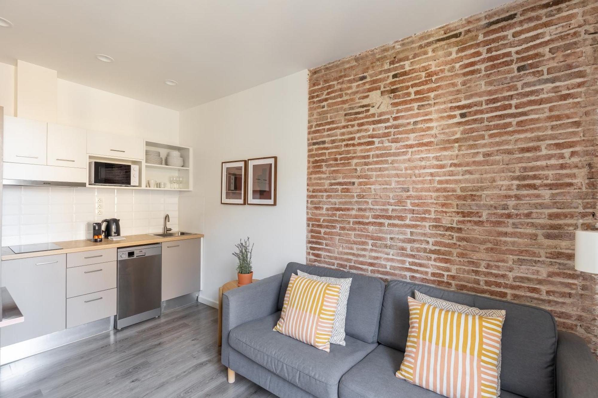 Deco Apartments Barcelona-Sants * Barcelona