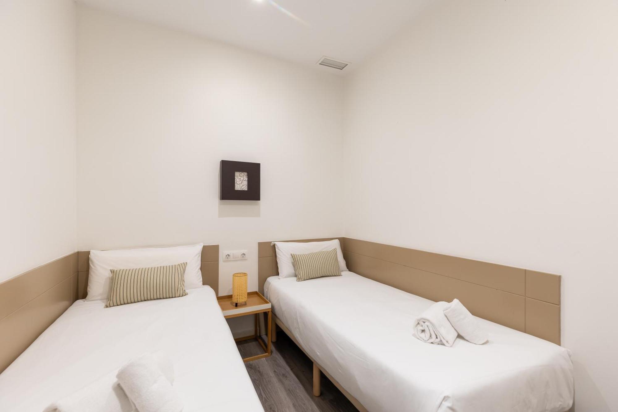 Deco Apartments Barcelona-Sants Apartment *