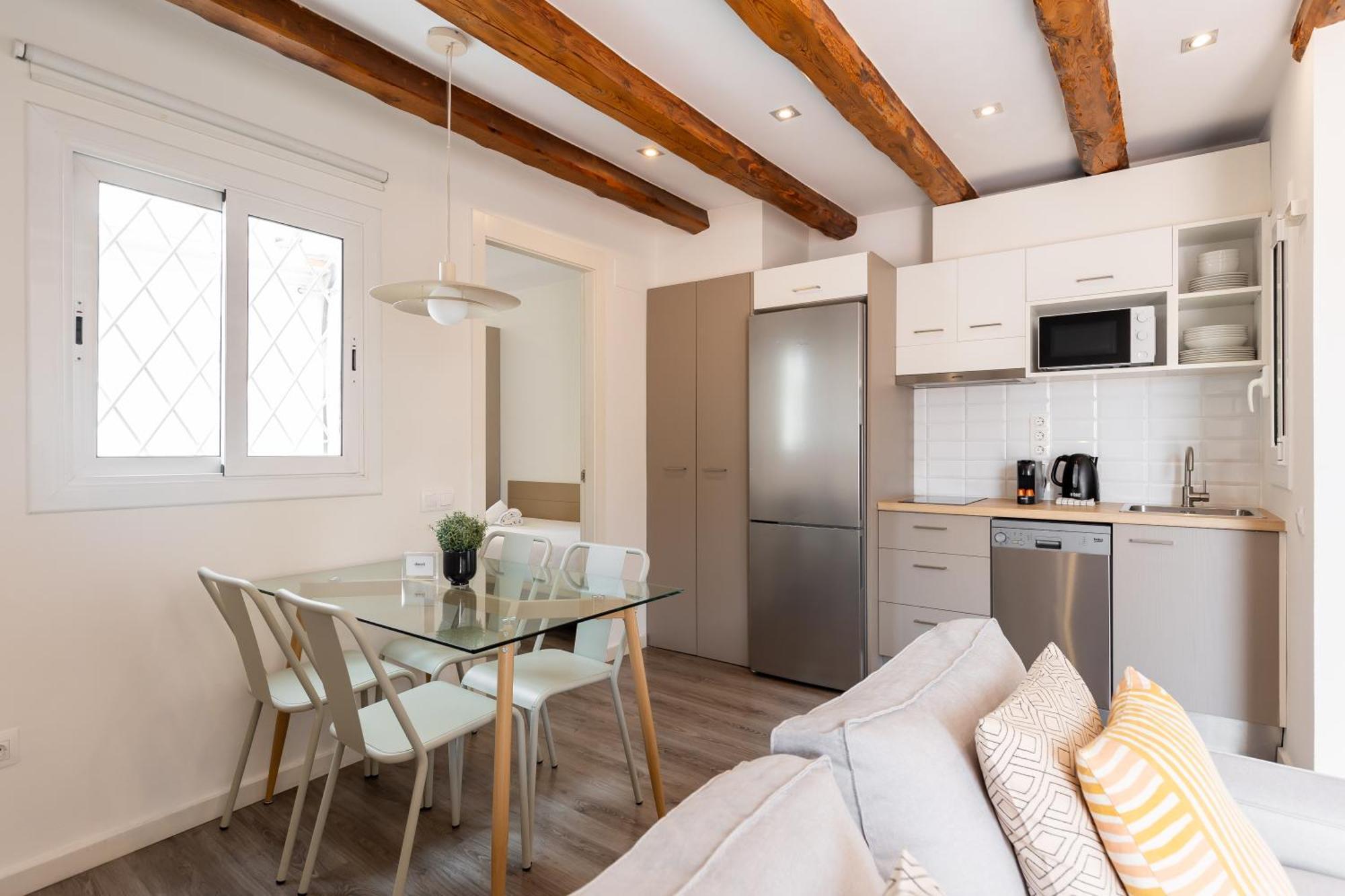 Deco Apartments Barcelona-Sants