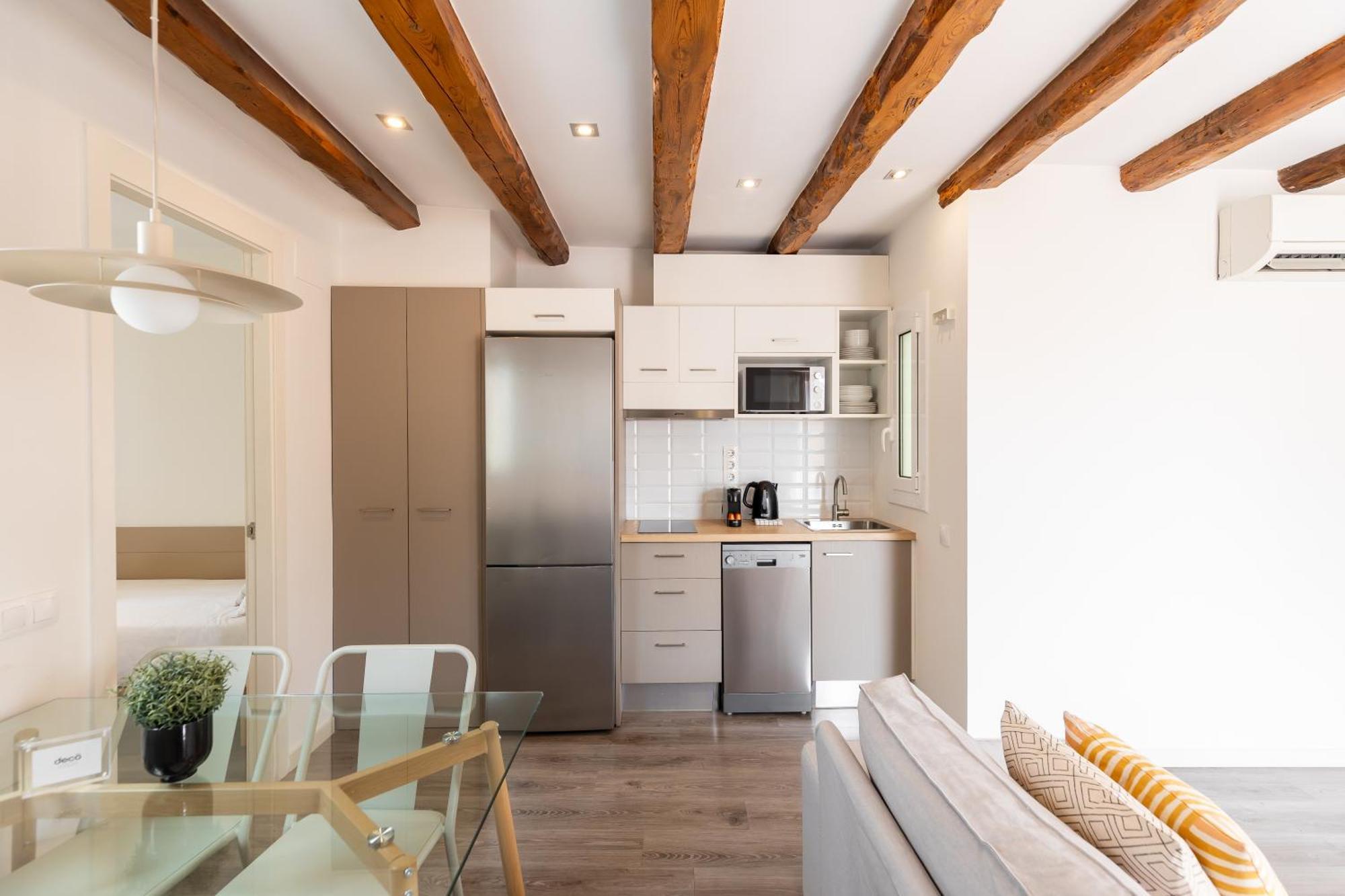 Deco Apartments Barcelona-Sants Apartment Barcelona